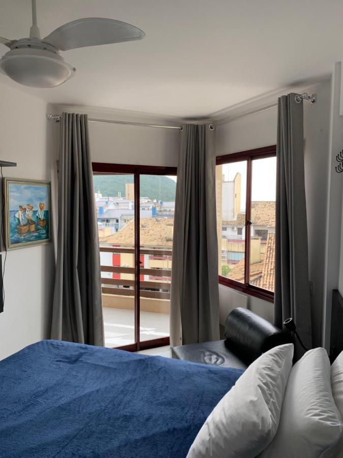 Apartamento Com Vista Do Mar Em Residencial Com Piscina Florianópolis 외부 사진
